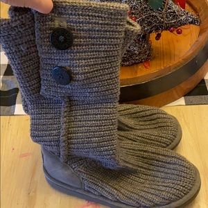 Like new sweater uggs !
